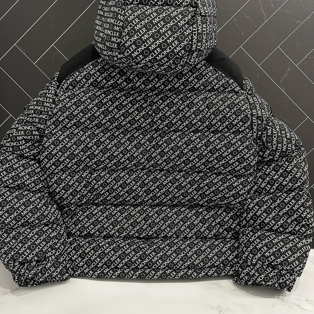MONCLER JACKET MAIRE GIUBBOTTO - Picture 5 of 13